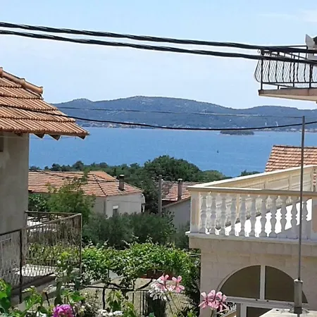 Apartment Apartman Slavica Sveti Filip i Jakov