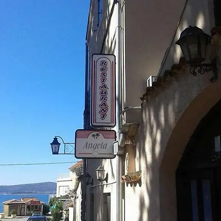 Apartman Slavica Apartment *